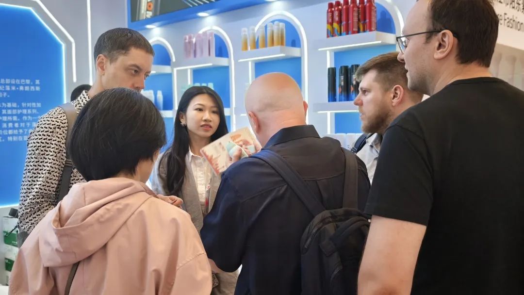 At the Shanghai Beauty Expo, ZAOMI algae rice shines!